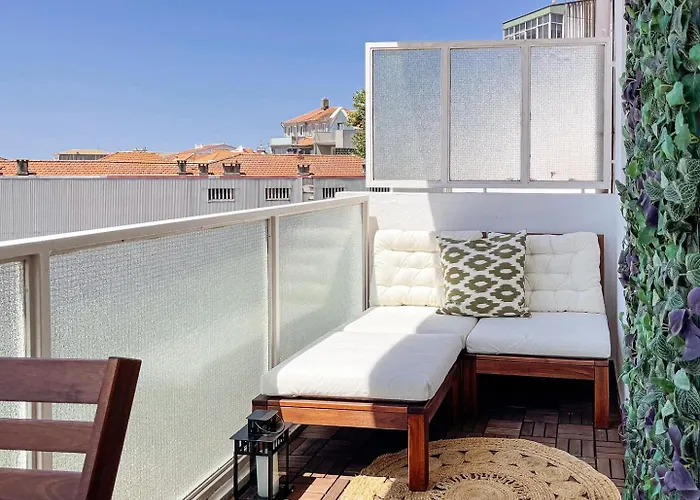 Cozy With Spacious Terrace And Wide View Appartamento *