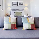 Apartmán Cozy With Spacious Terrace And Wide View *