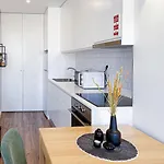 Cozy With Spacious Terrace And Wide View Apartmán