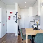Cozy With Spacious Terrace And Wide View *