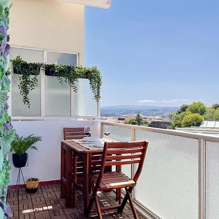 Cozy With Spacious Terrace And Wide View شقة