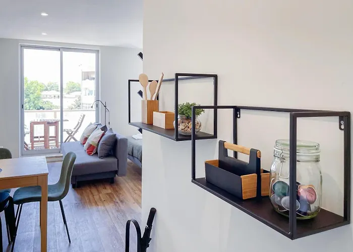 Cozy With Spacious Terrace And Wide View *