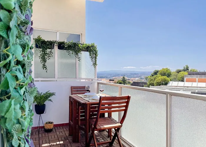 Apartment Cozy With Spacious Terrace And Wide View *