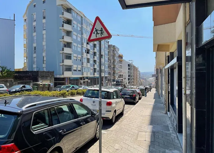 Cozy With Spacious Terrace And Wide View Apartman